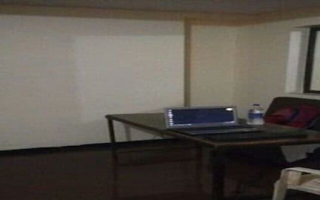 Room Maangta 130 - Thane West