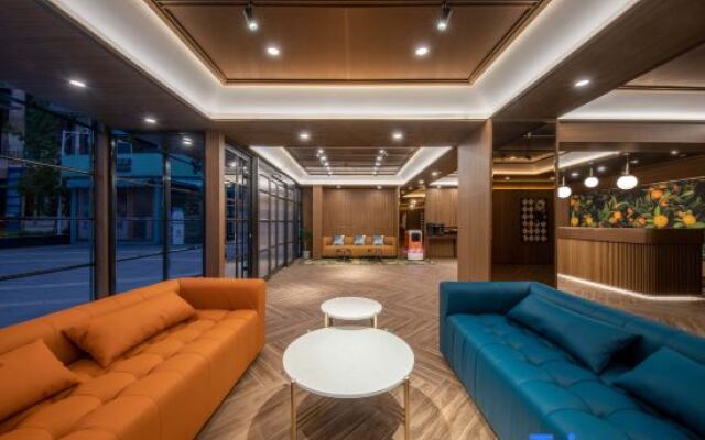 Orange Hotel (Shangdi Qinghe Branch, Beijing)