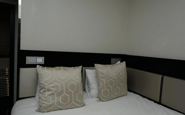 Great St Helen Hotel