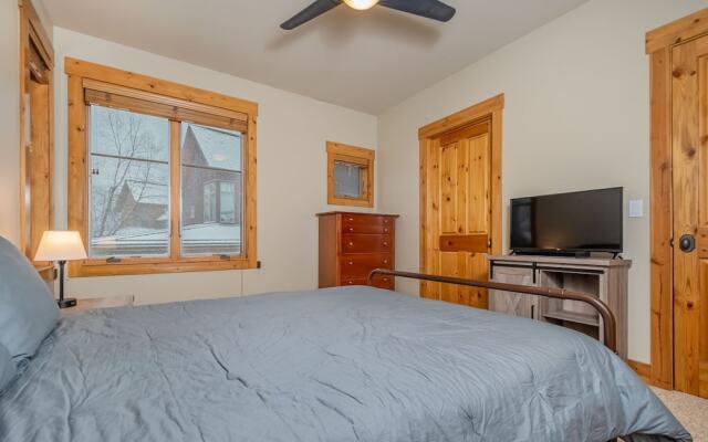 Glamping on The Mountain