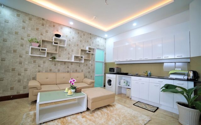 HoLo Garcerie Saigon Serviced HomeStay