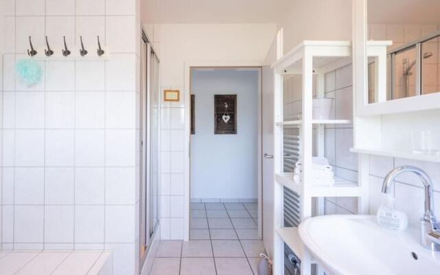 Comfortable holiday home in Struckum