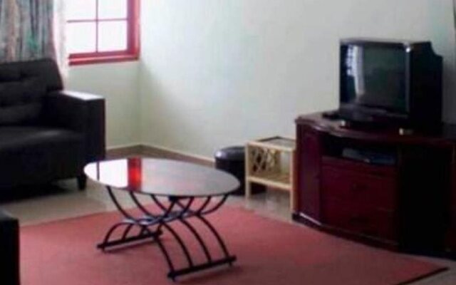 Harvest Green Apartment @ Crown Imperial Court