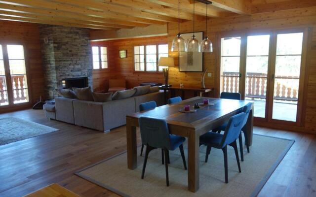 Croix Noires FABULOUS & LUXURY chalet 11 pers by Alpvision Résidences