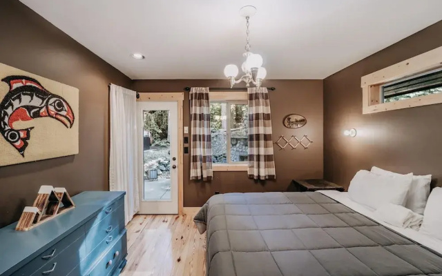 79mbr - Hot Tub - Pets Ok - Wifi - BBQ