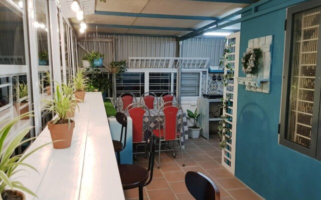 Flower Hostel