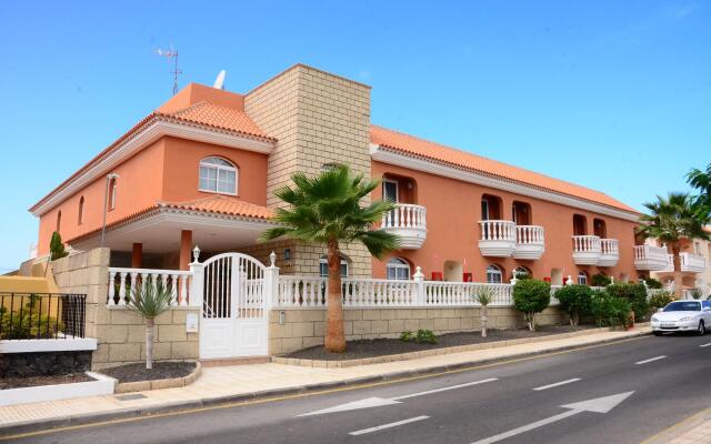 Apartamentos Callao Mar