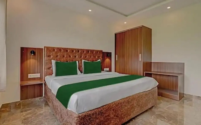 Fabhotel Shri Krishna Residency