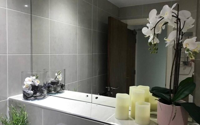 Luxury 9ine Stunning Broad Street Apartment