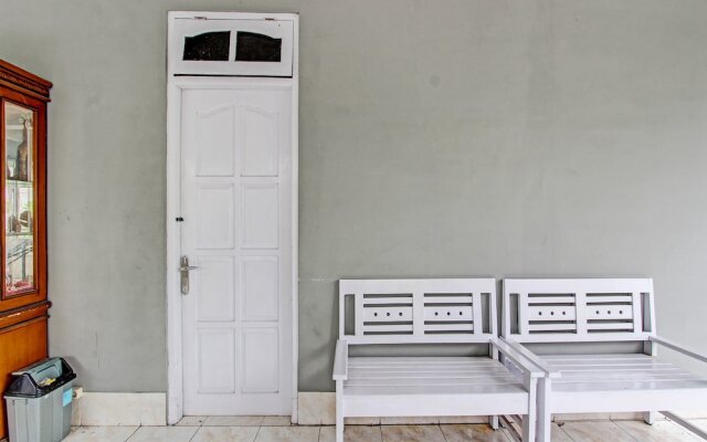 OYO 92166 Nirwana Inn Syariah