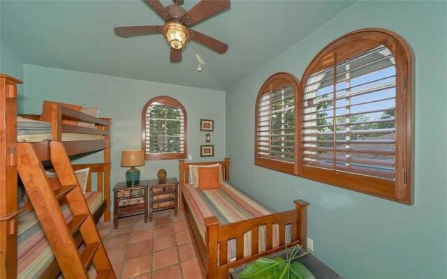 Villa Marisol by RedAwning