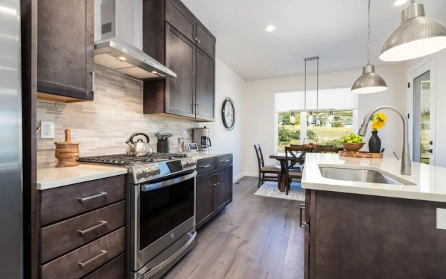 Hot Tub- Spacious-4br-deer Valley-mountain-view