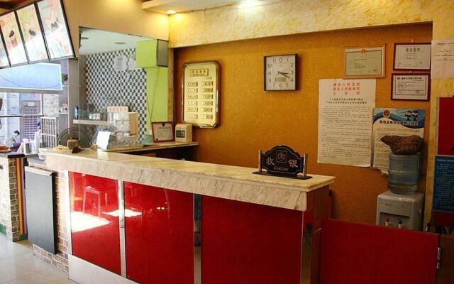 Quanhong Hotel