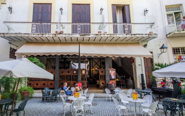 Hotel El Mesón de la Flota