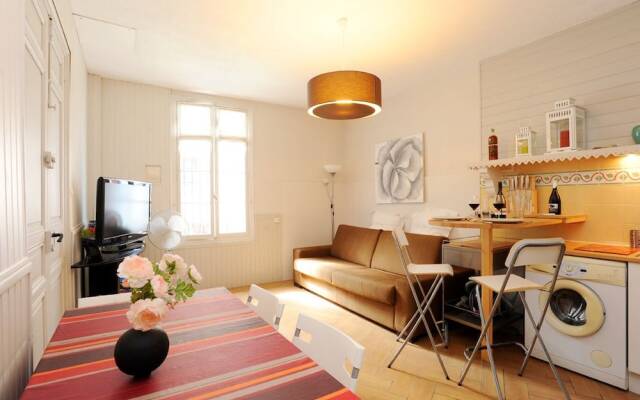 L'Abri Sous Roche - Chambres d'hôtes