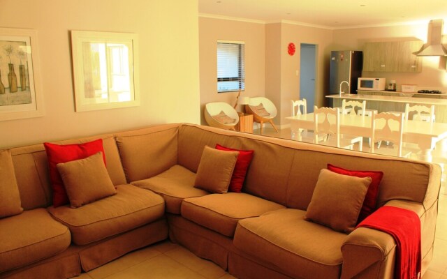 6 1127 Golf Villa Self catering