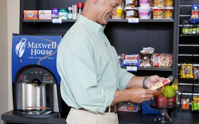 Candlewood Suites Erie