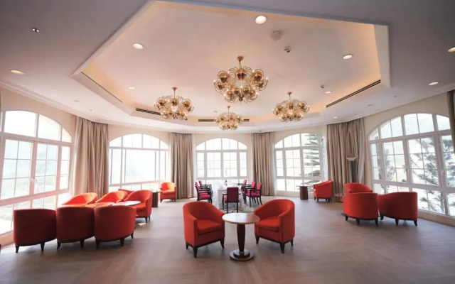 Legend Valley Hotel Ha Nam