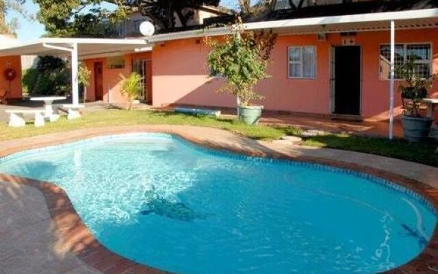 Lodge L'Veeze