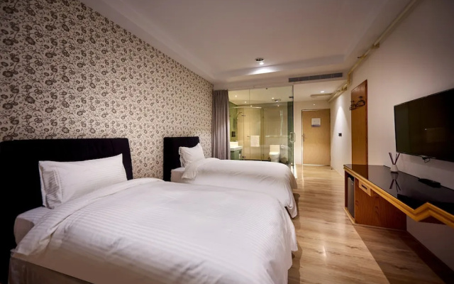 Oursea Hotel