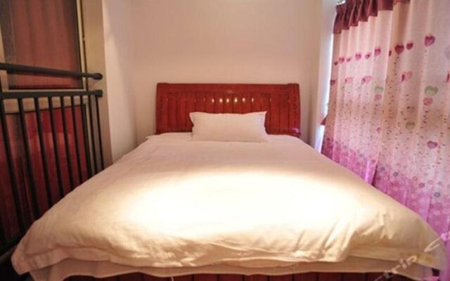 Guanggu Hotel