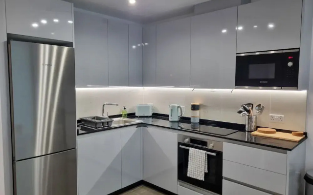 E1 Suites & Spa