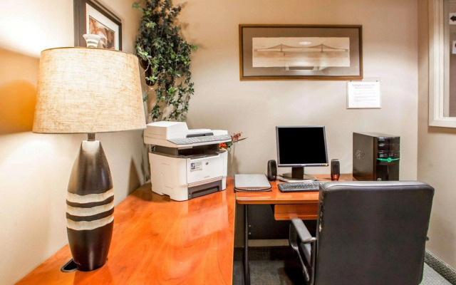 Quality Inn & Suites Orland Park - Chicago