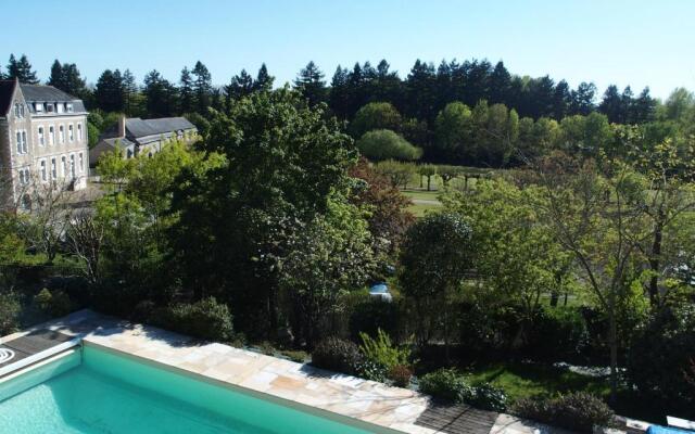 Maison Piscine Angers