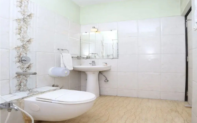 OYO 987 Hotel Pawan Putra