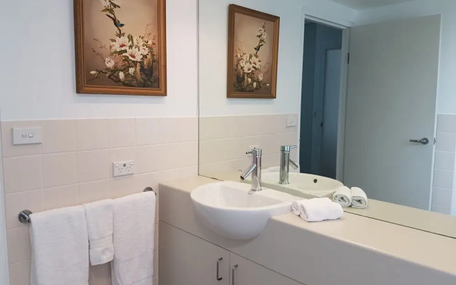 Beau Monde Apartments Newcastle - Worth Place Apartment