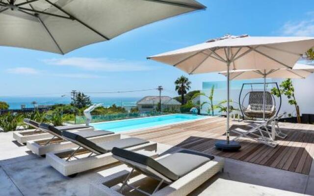 Jo Leo House by Totalstay