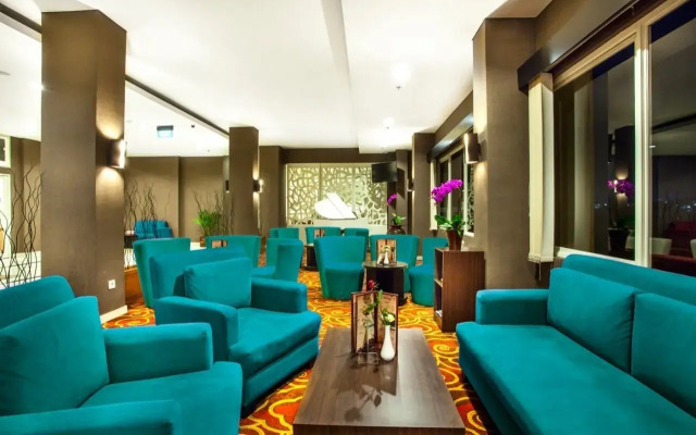 Padjadjaran Suites Hotel & Conference