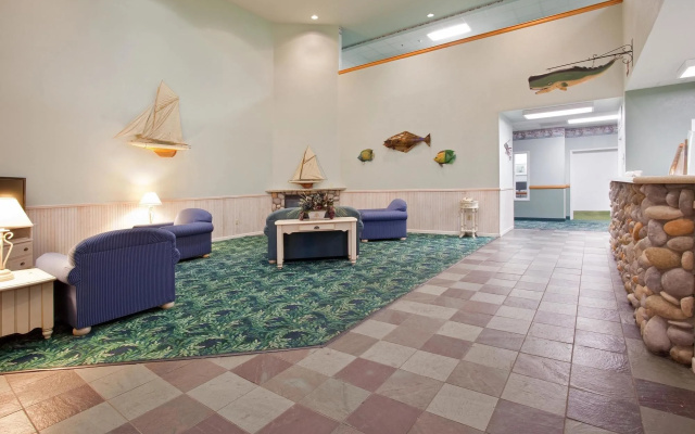 La Quinta Inn And Suites Newport
