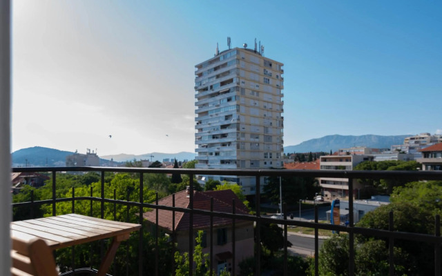 Charming apartment close to Bacvice beach and center