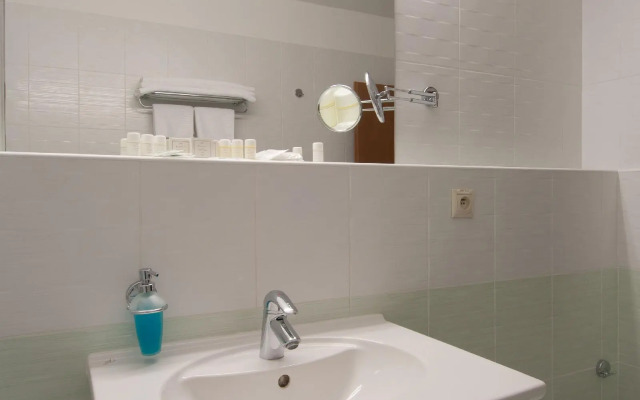 Dependence Hotel Golf