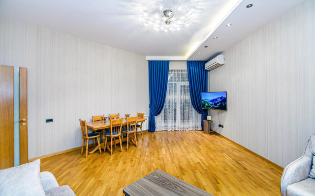 Zarifa Aliyeva str. 28 M63 Daire