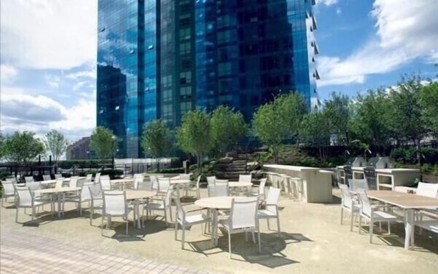 Luxy on The Hudson
