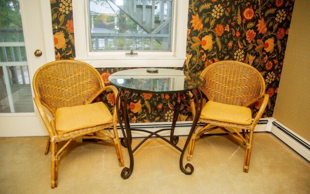 Sylvan Inn Bed & Breakfast