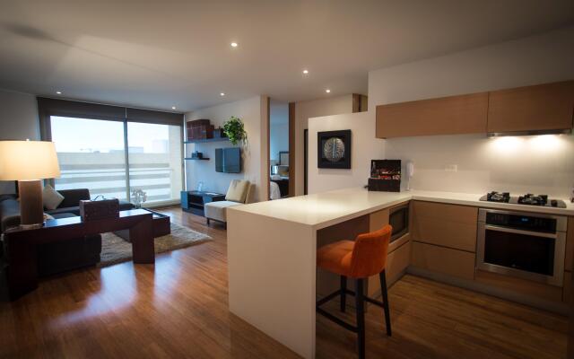 93 Luxury Suites & Residences