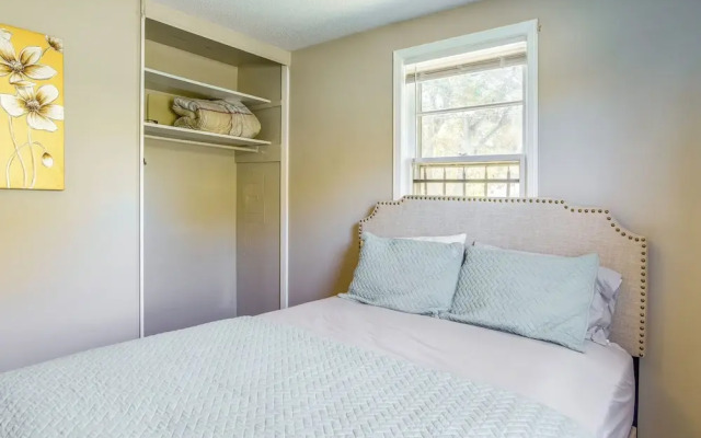 Cozy Memphis Vacation Rental Near Beale Street!