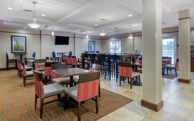 Comfort Suites Sarasota - Siesta Key