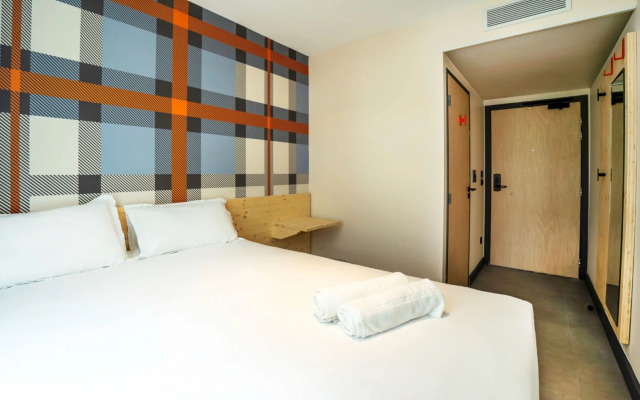 easyHotel Marseille Euromed