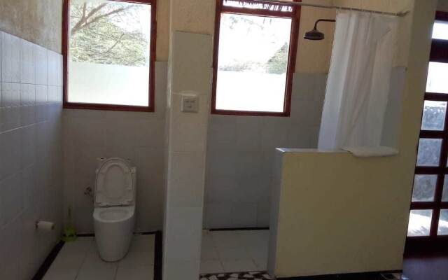 Mara Sweet Acacia Lodge