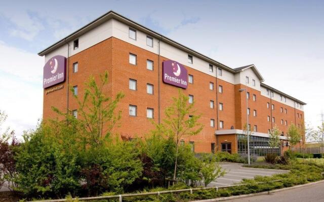 Premier Inn Castleford (Xscape, M62, Jct 32)