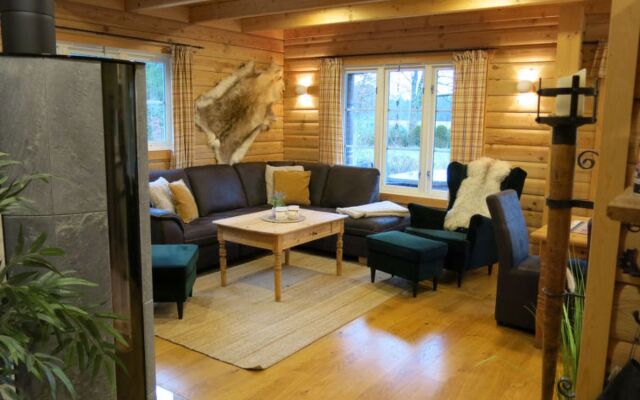 Trollstua Gro Enkneten