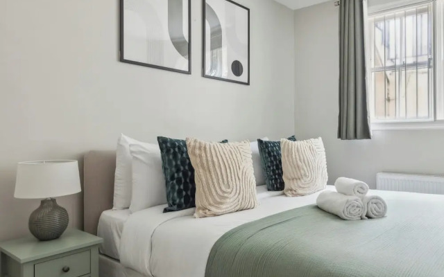 Westminster Charm - 2BR with Style