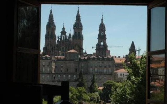 Roots&Boots Singular Hostel