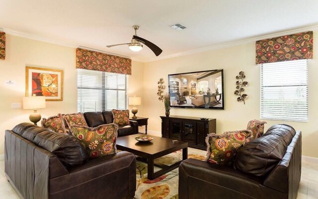 Starmark Luxury Collection - Mansions at ChampionsGate