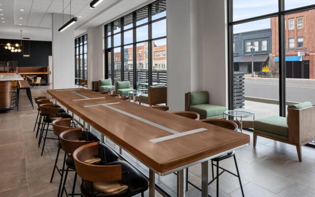 Courtyard by Marriott Lansing Downtown