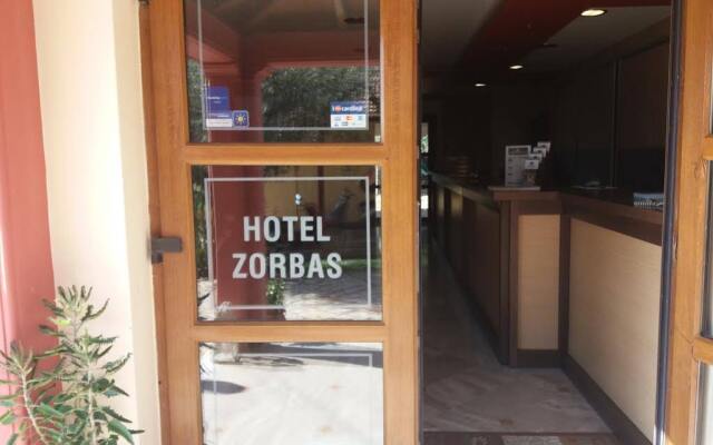 Zorbas Hotel
